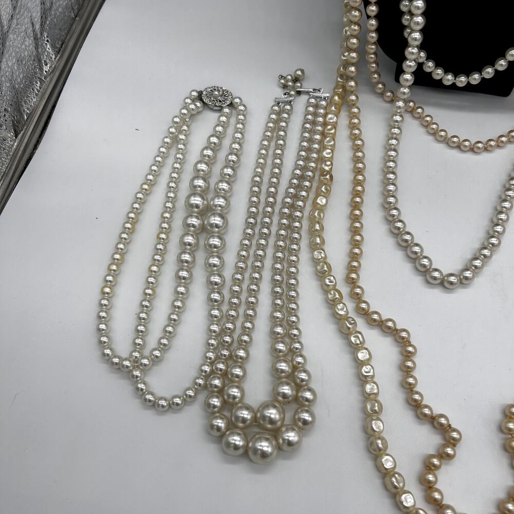 Vintage Faux Pearl Necklace Lot Bundle 50's 60's Retro Costume Jewelry VTG - Picture 2 of 12